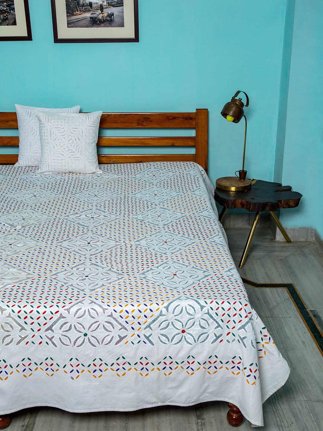 Applique Mehndi Khuddi Design with Embroidery Bedcover, White