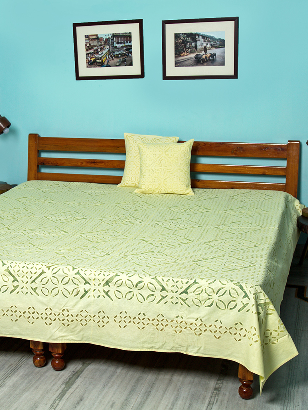 Applique Mehndi Khuddi Design Bedcover, yellow