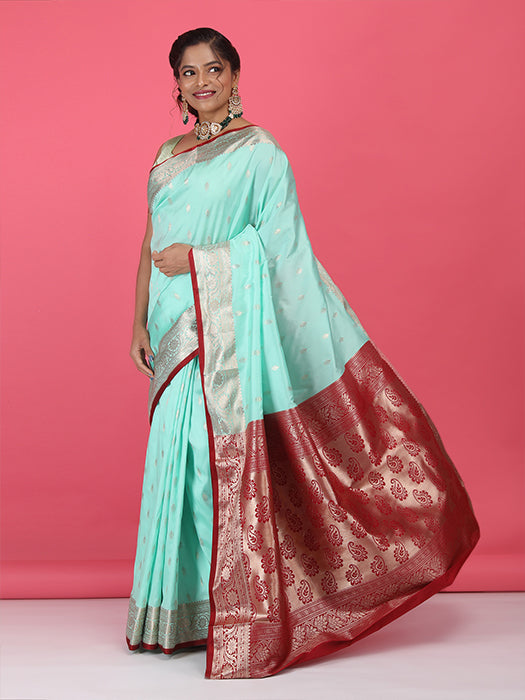 Silk Booti Border with Pallu Saree