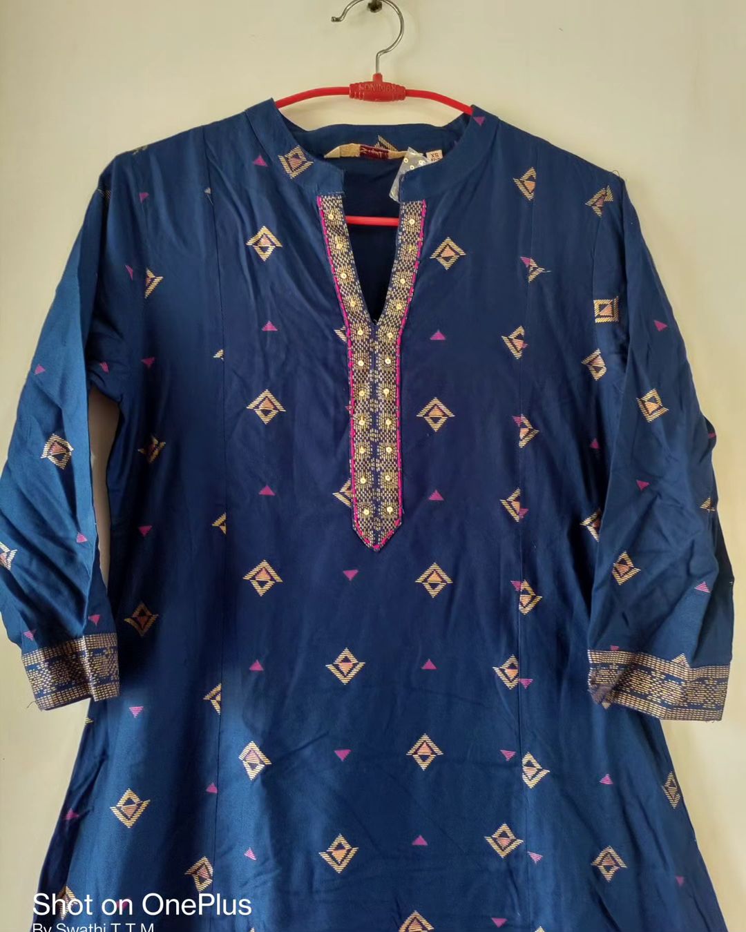 Blue Umbrella Anarkali Fish-cut Kurta