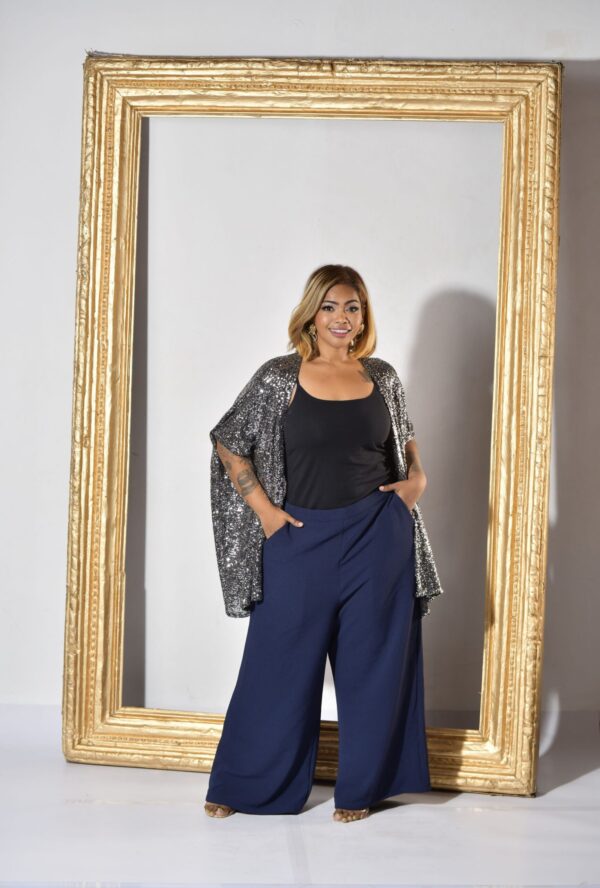 Double XL Women’s Exclusive Cropped Open-Front Cardigan