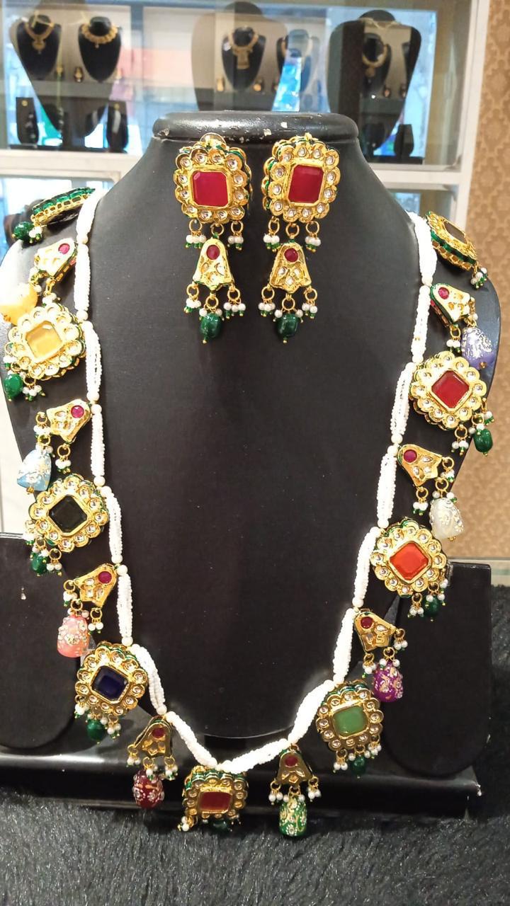 Navratan and Kundan Necklace Set