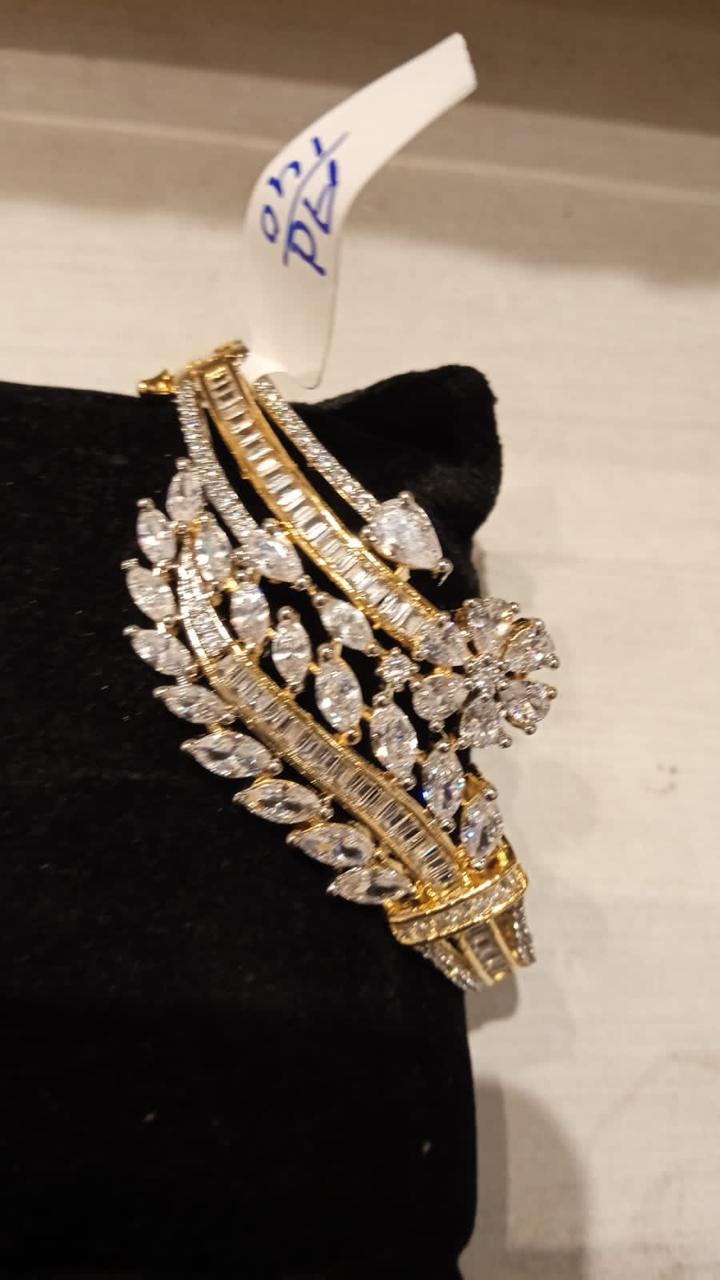 NAYAAB JEWELZ Gold-Plated American Diamond Single Bangle / Kada