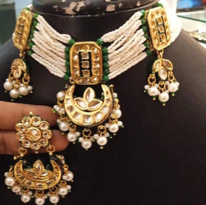 Kundan and white beads choker set