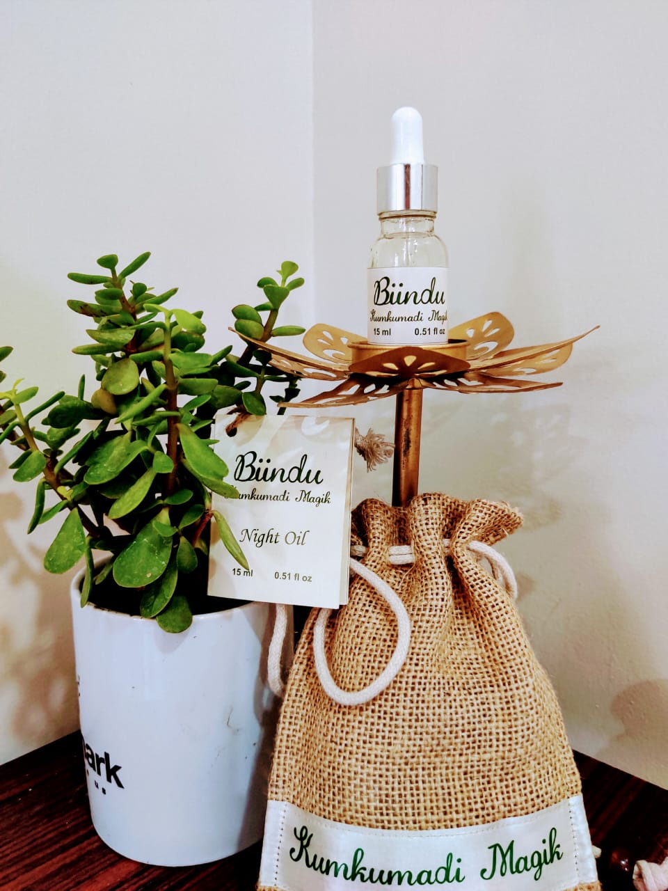 Bindu's Herbals Biindu Kumkumadi Magik Face Serum