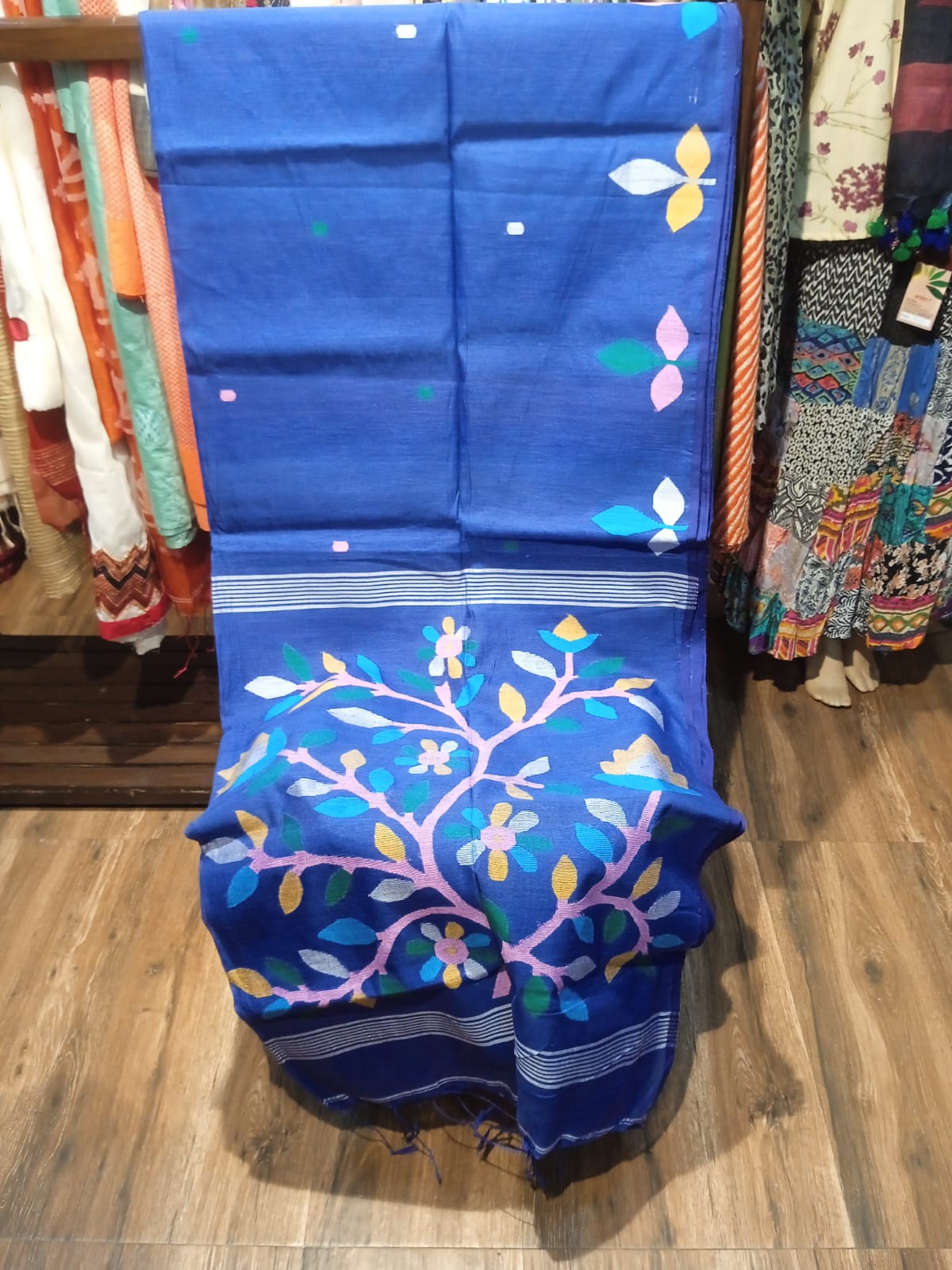 Neel jamdani saree