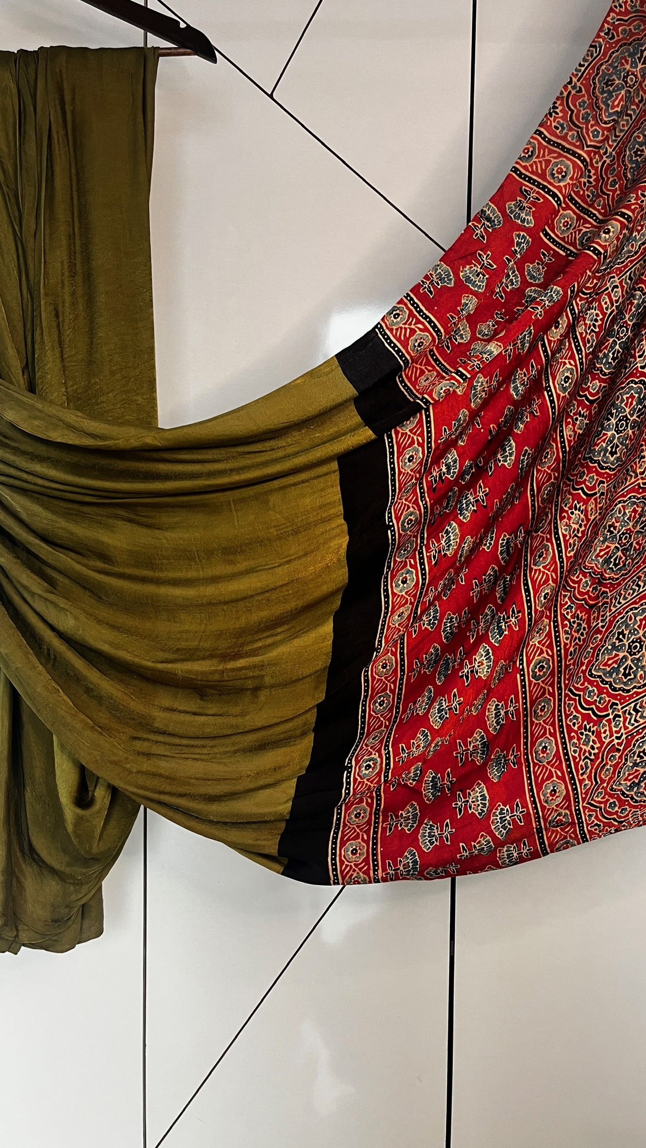Modal silk saree