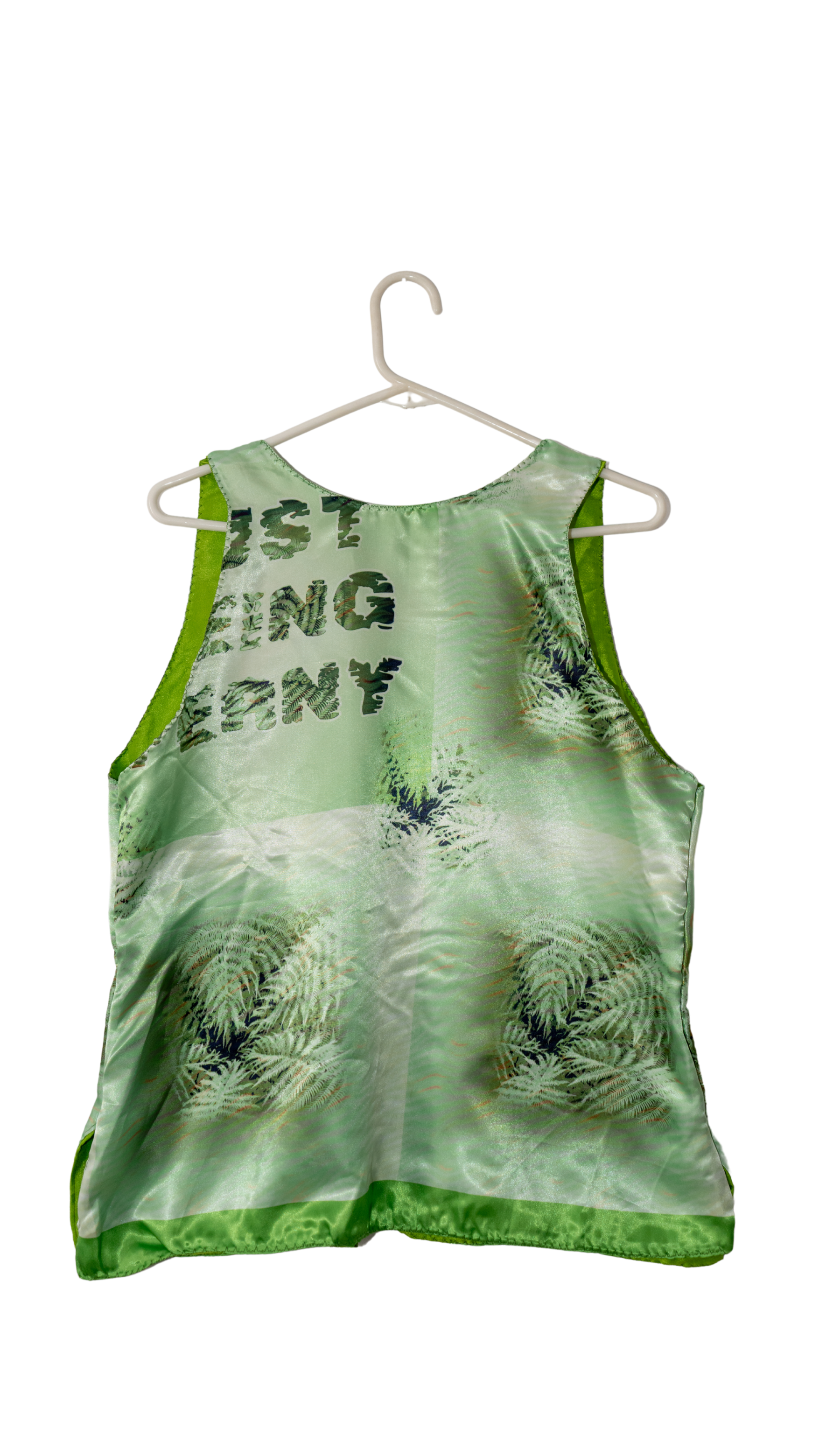 Women Inspired Art Apparel "Just Being Ferny" Green Printed Sleeveless…