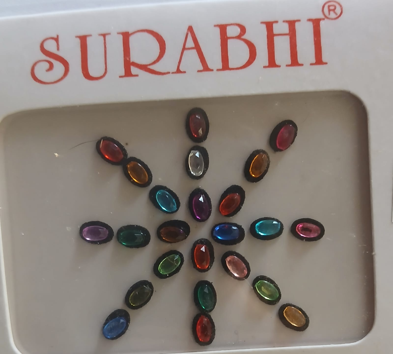 Elite Bindi Palace Medium Kundan Decorative Bindi Set (Pack of 4)