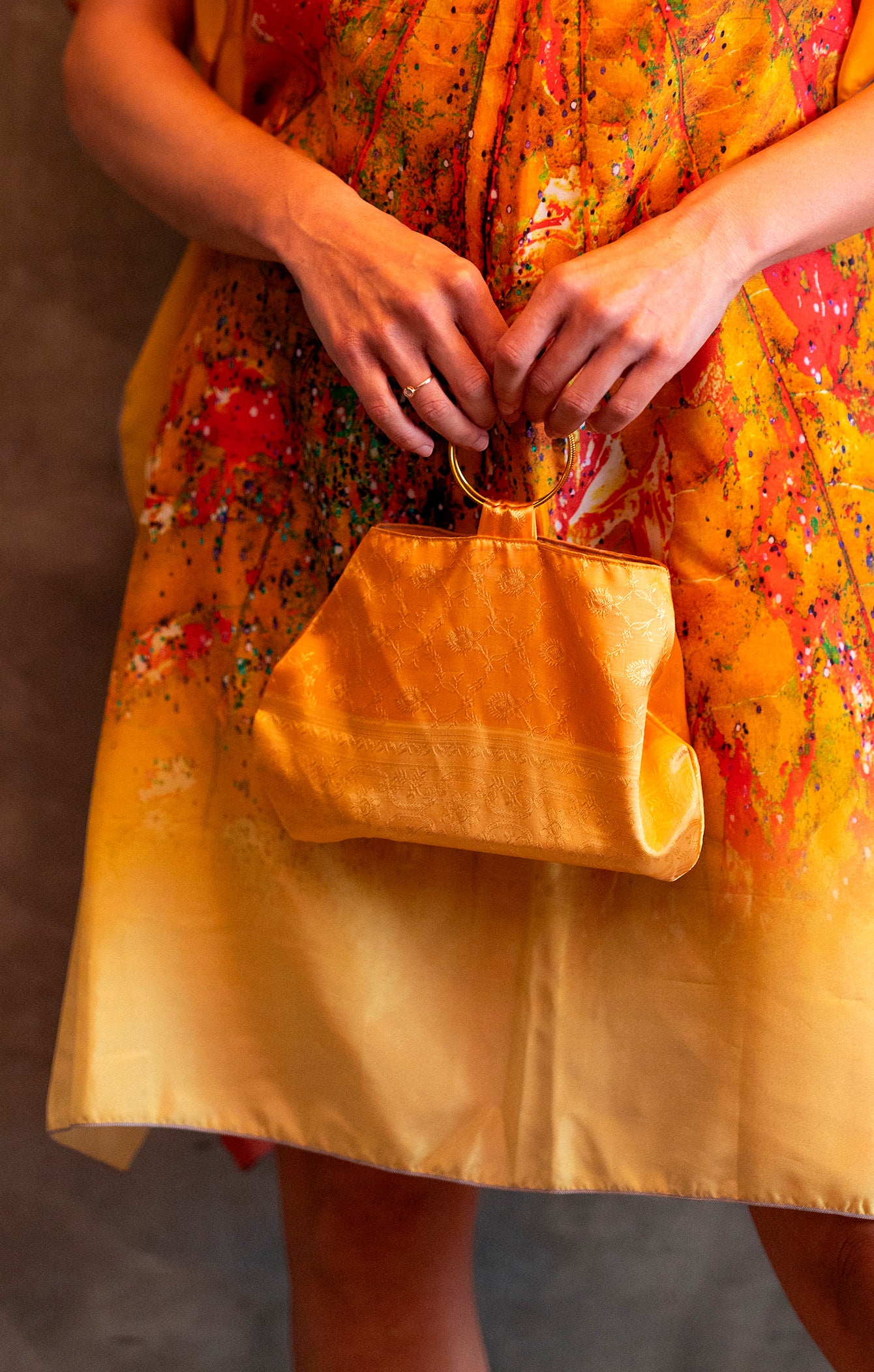 BANGLE BAG