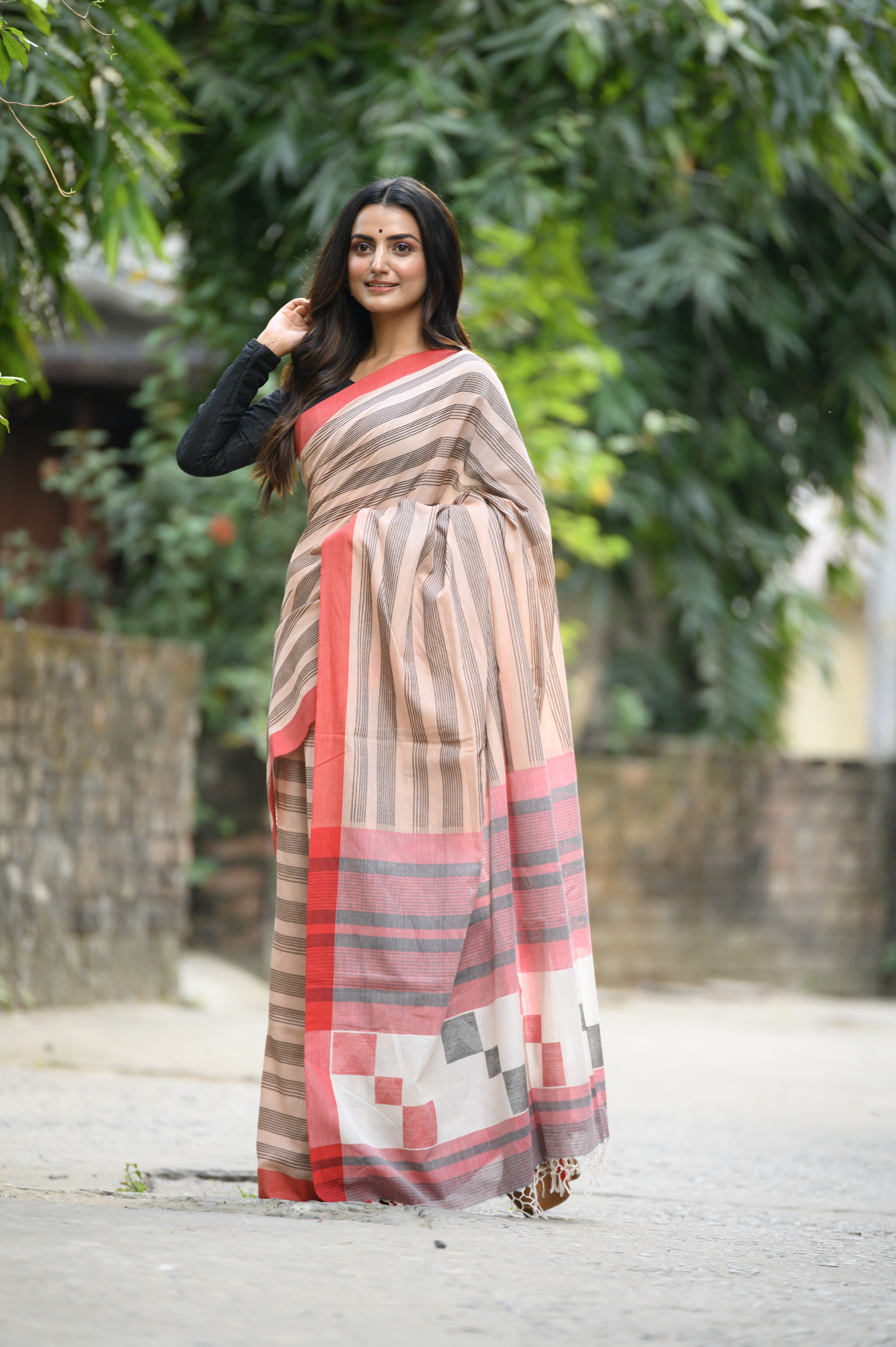 Cream Striped Bengal Handloom Cotton Saree
