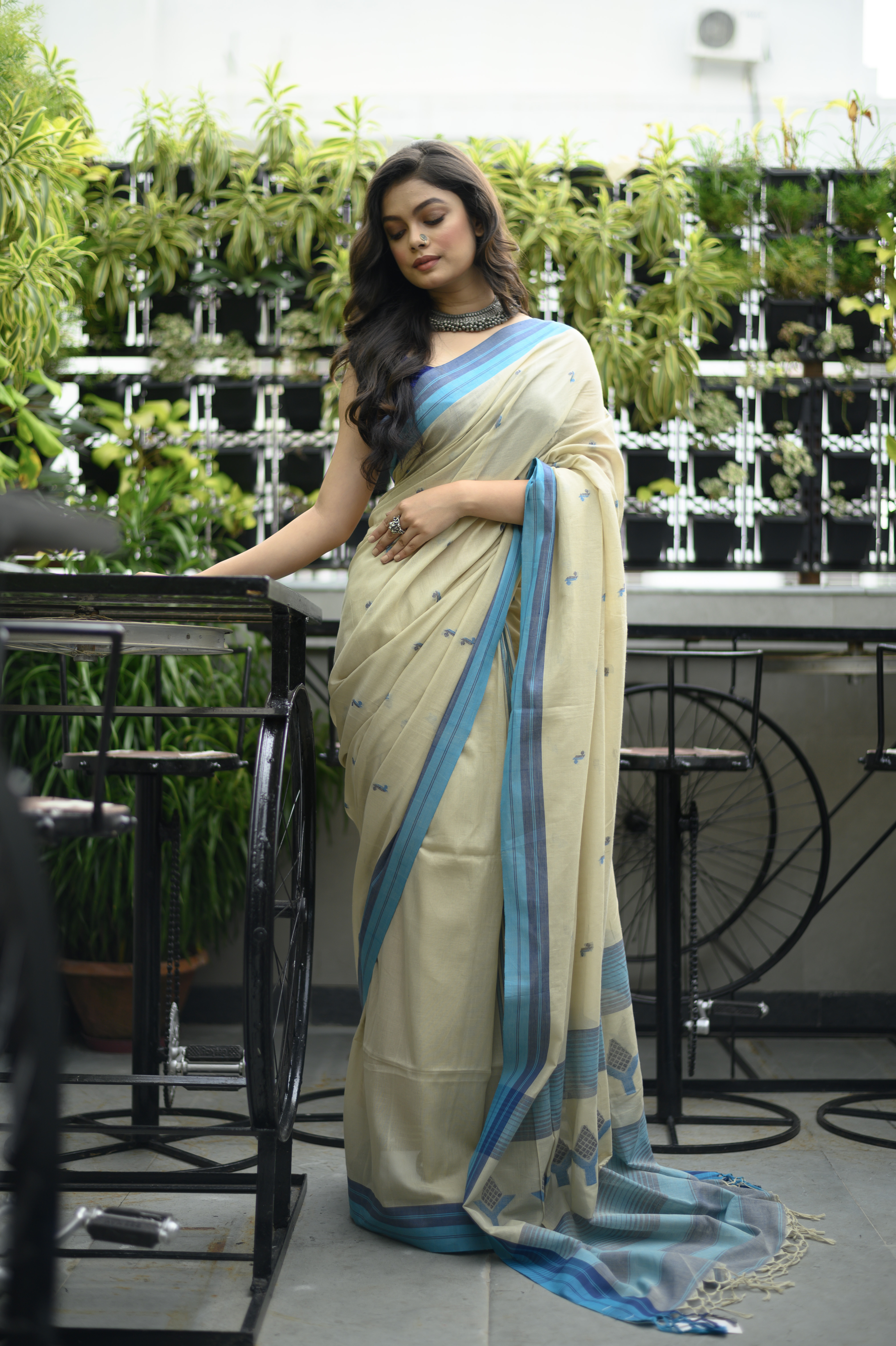 Beige & Blue Bengal Handloom Cotton Saree