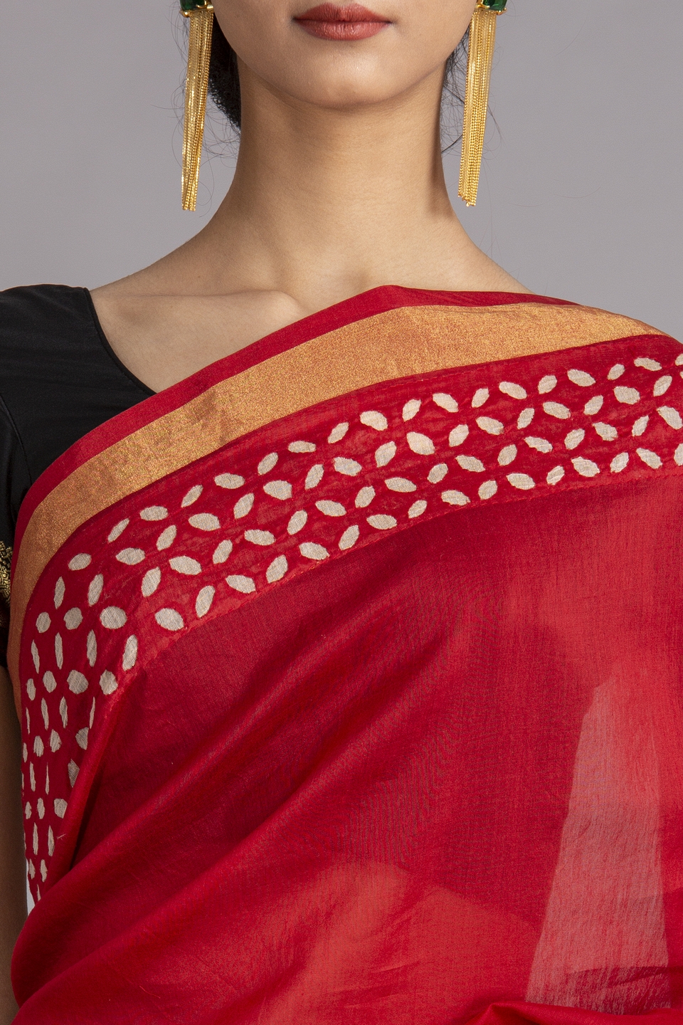 Chakor Motif Applique Saree, Red