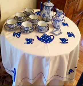 Handcrafted Cotton Tea Table Cloth (150 cm)