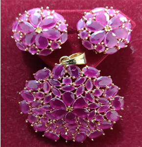 Nari-yari Handcrafted Hot Pink Pendant and Earring Set