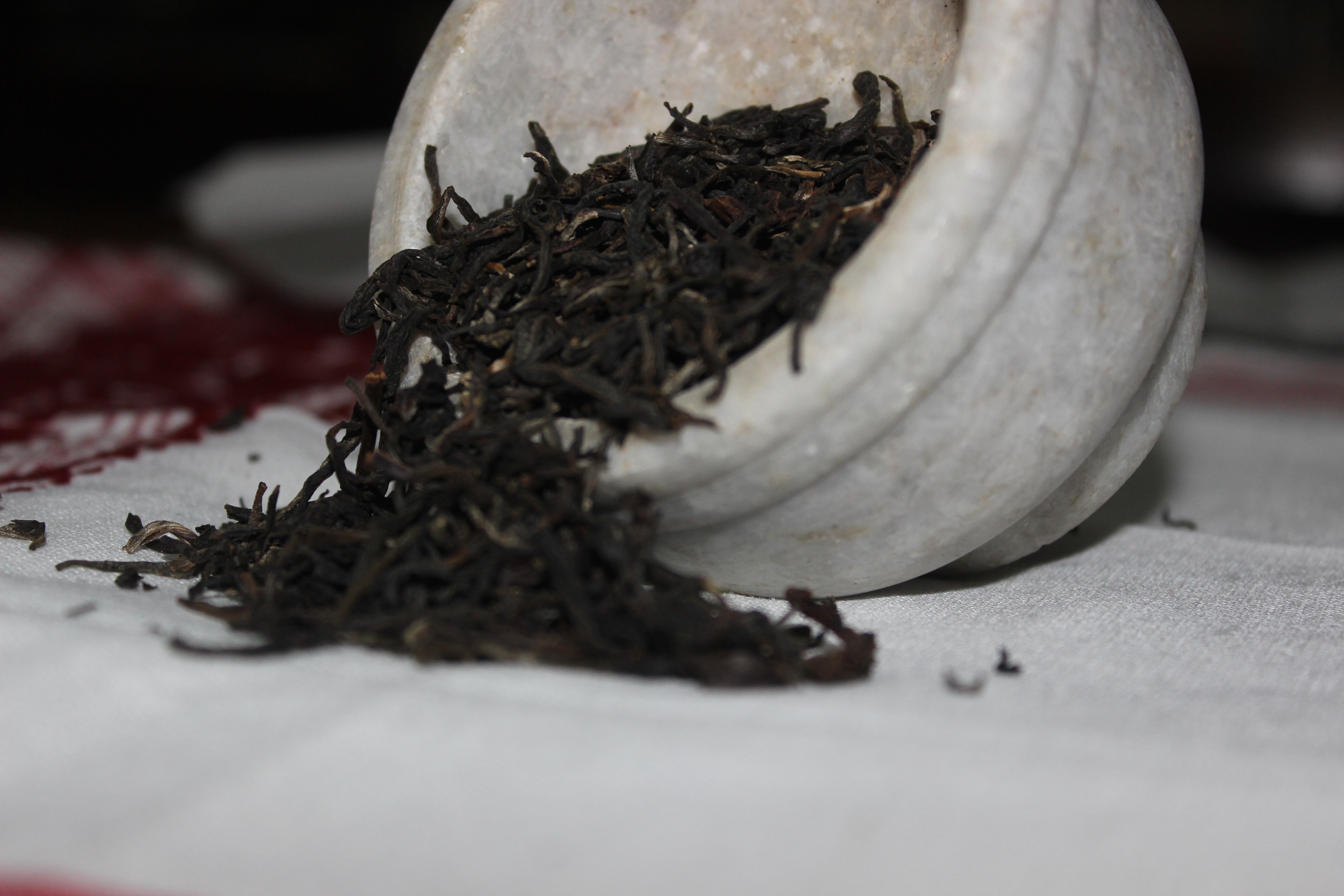 Premium Handcrafted Oolong Tea Leaves - Loose Leaf Botanical Tea