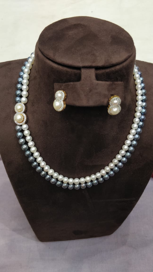 Handcrafted Royal Pearl Choker Necklace - Elegant Traditional Pearl…