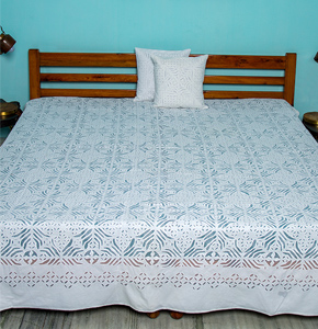 Applique Kidd Design Bedcover, white
