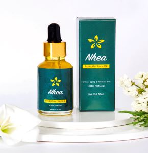 Nhea Nourishing Botanical Facial Glow Oil