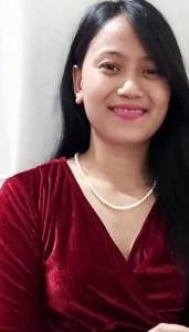 Elegant classic pearl necklace with earing set