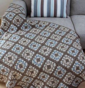 Handcrafted Pure Wool Knit Bedcover