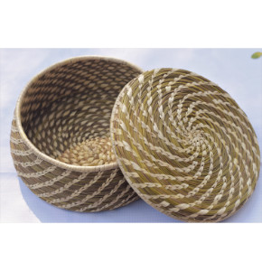 Chain Stitched Date Palm Leaf Coaster