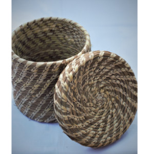 Handcrafted Sabai Grass & Date Palm Leaf Decorative Storage Box with Lid